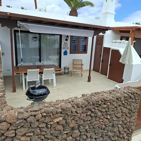 Casa Brugge Tatil Evi Playa Blanca